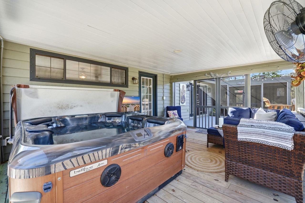 2226 Dykman Circle Photo 34