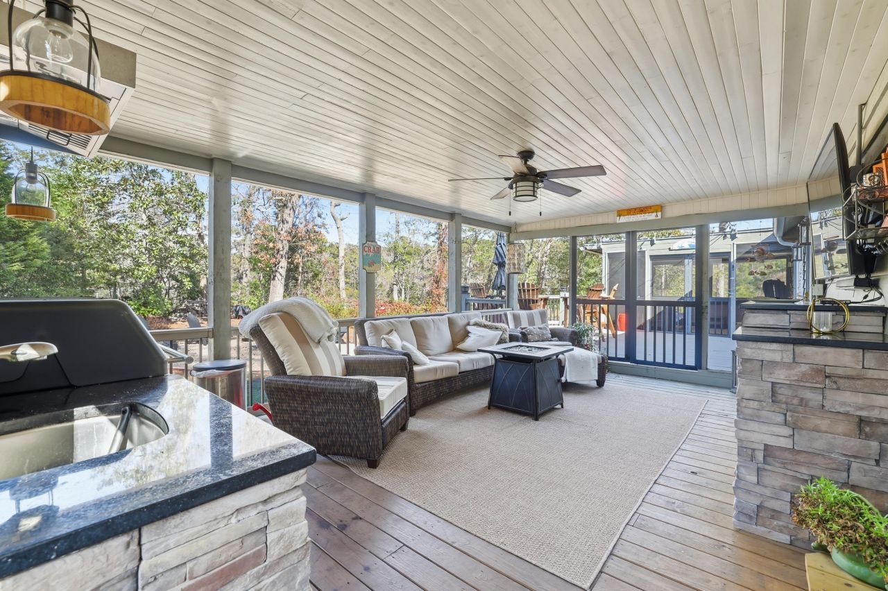 2226 Dykman Circle Photo 41