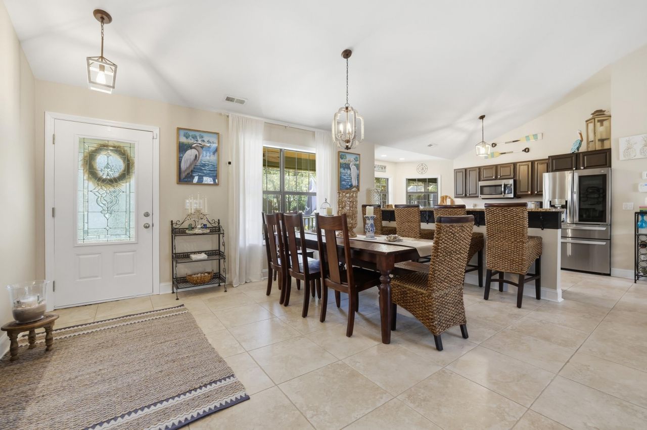 2226 Dykman Circle Photo 8