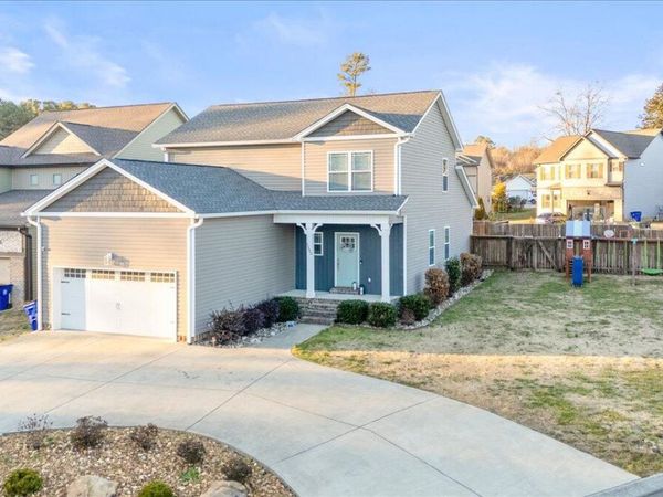 1155 Stonegate Circle, Cleveland, TN 37312