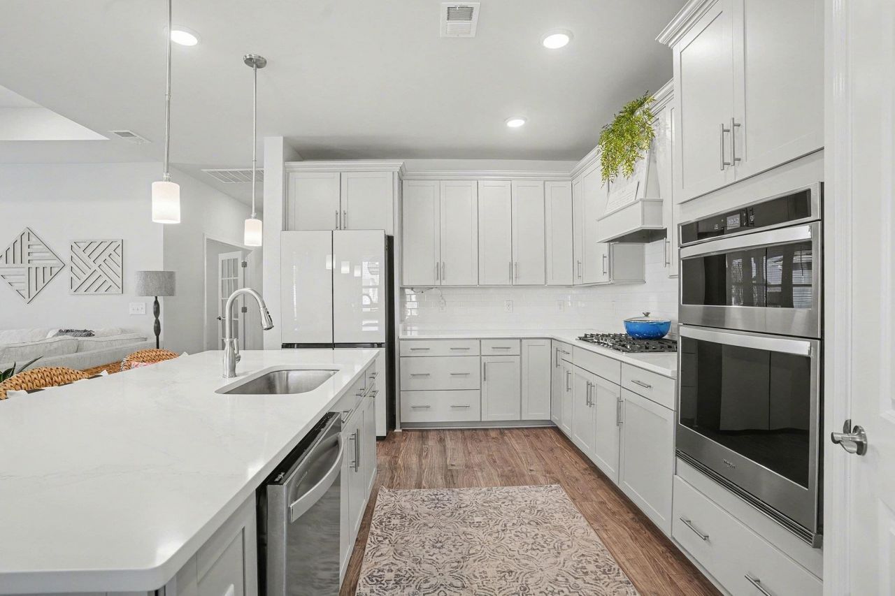 1233 Coneflower Way Photo 10