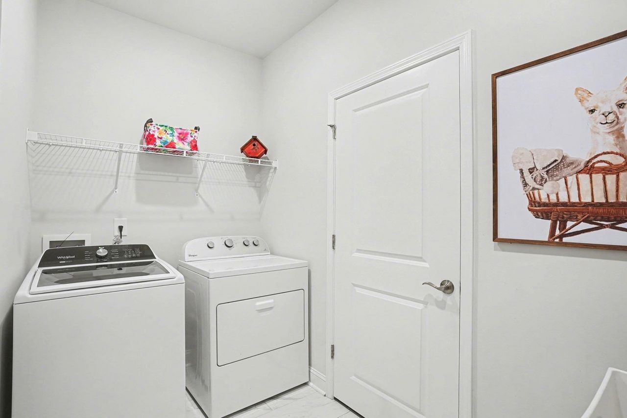 1233 Coneflower Way Photo 12