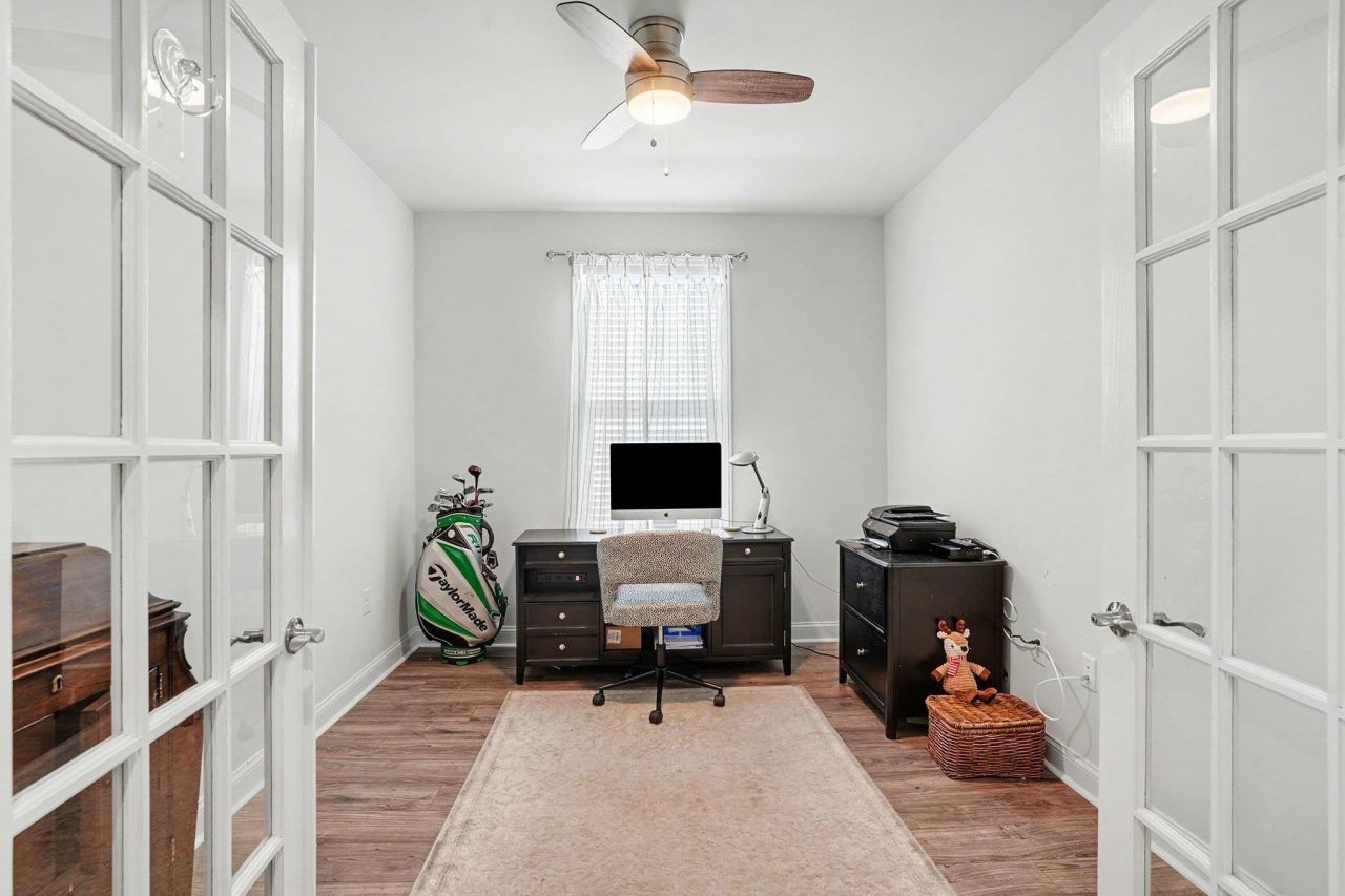 1233 Coneflower Way Photo 16