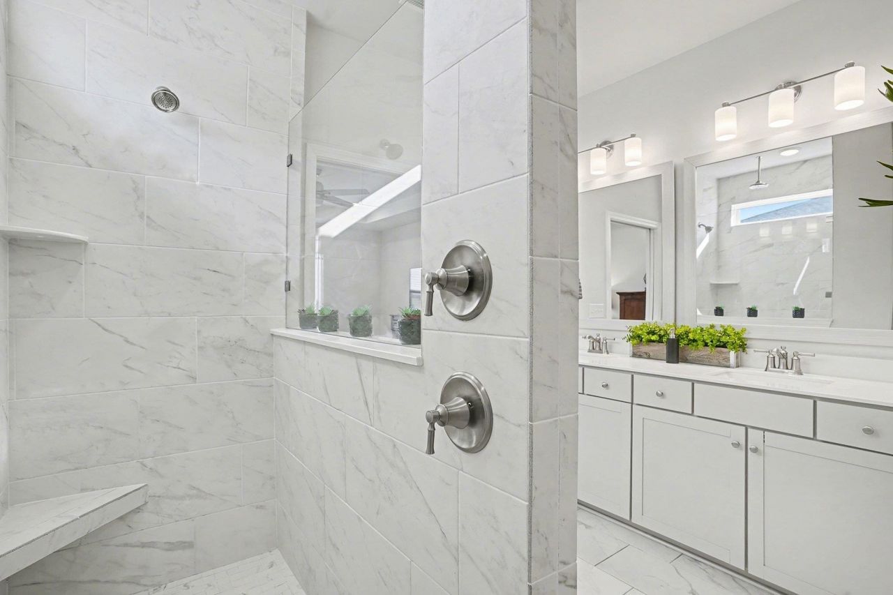 1233 Coneflower Way Photo 22