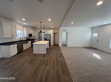 5370 Carol Drive, Sun Valley, NV 89433 Photo