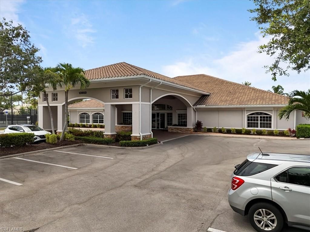 7685 Bay Lake Dr, Fort Myers, FL 33907 Photo