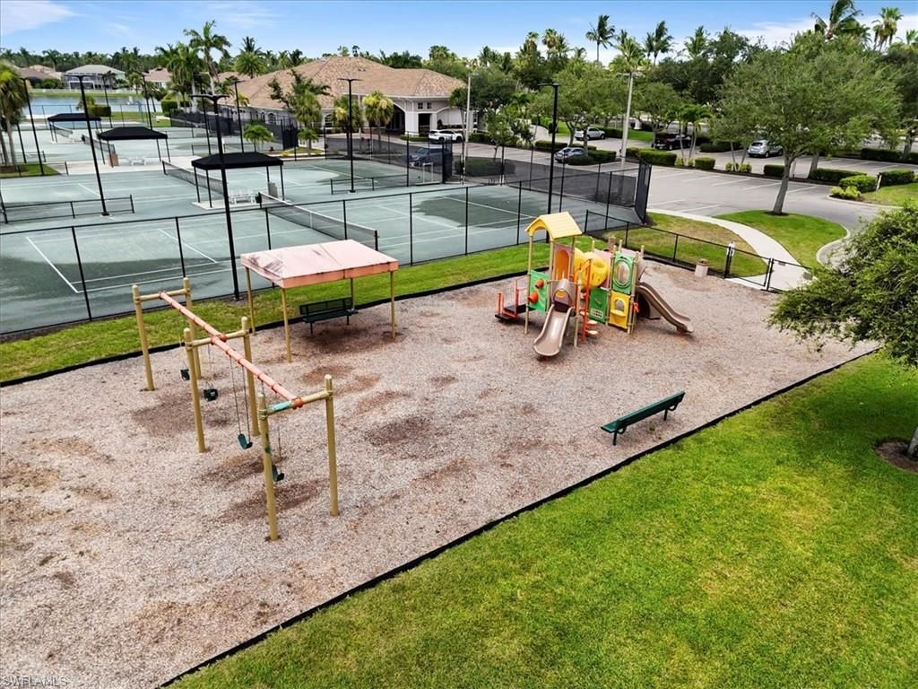 7685 Bay Lake Dr, Fort Myers, FL 33907 Photo