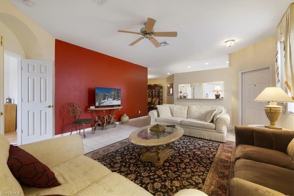 7685 Bay Lake Dr, Fort Myers, FL 33907 Photo