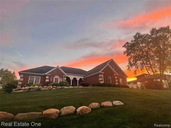 9032 Palmers Way Drive, Tyrone Twp, MI 48430