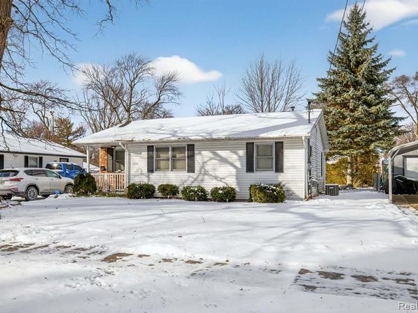 1515 S Harrison Street, Saginaw, MI 48602