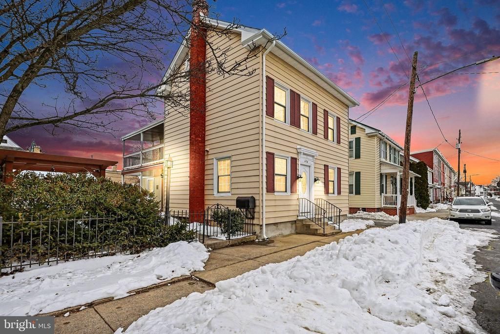 420 Market Street, New Cumberland, PA 17070 Main Photo