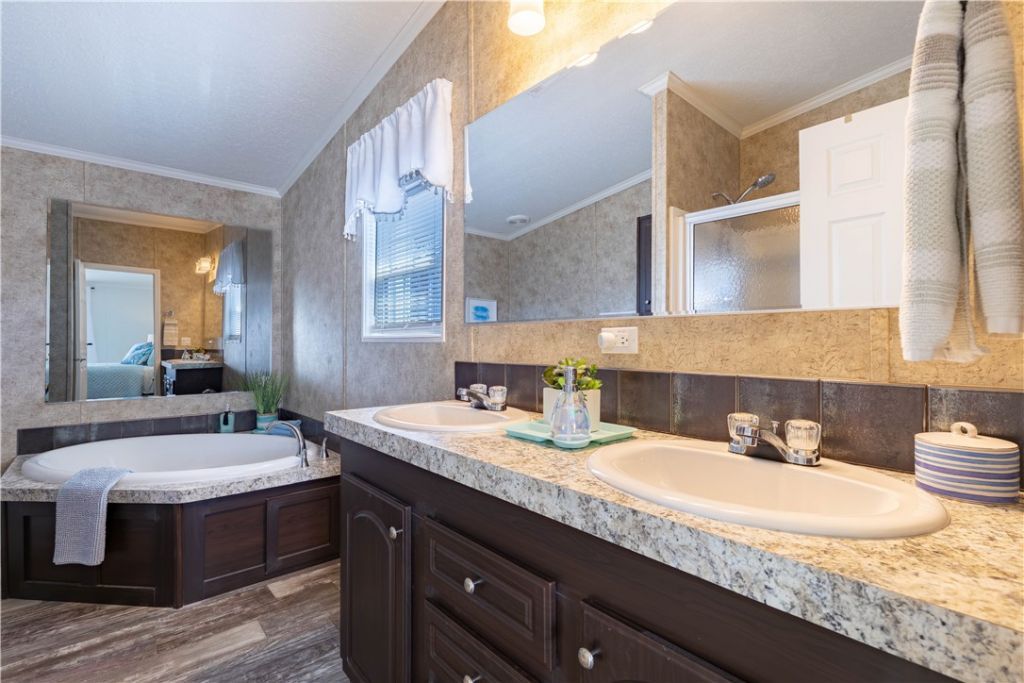 929 Thrush Circle, Barefoot Bay, FL 32976 Photo