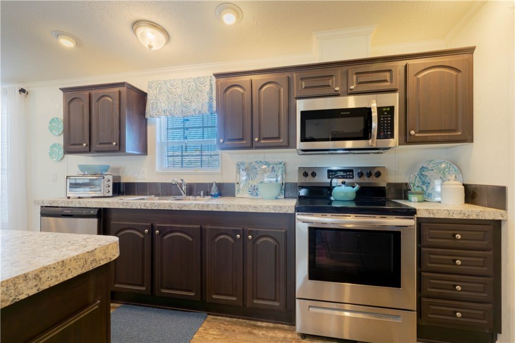 929 Thrush Circle, Barefoot Bay, FL 32976 Photo