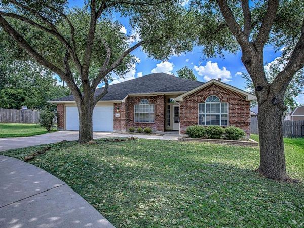 1502 Santolina CT W, Pflugerville, TX 78660