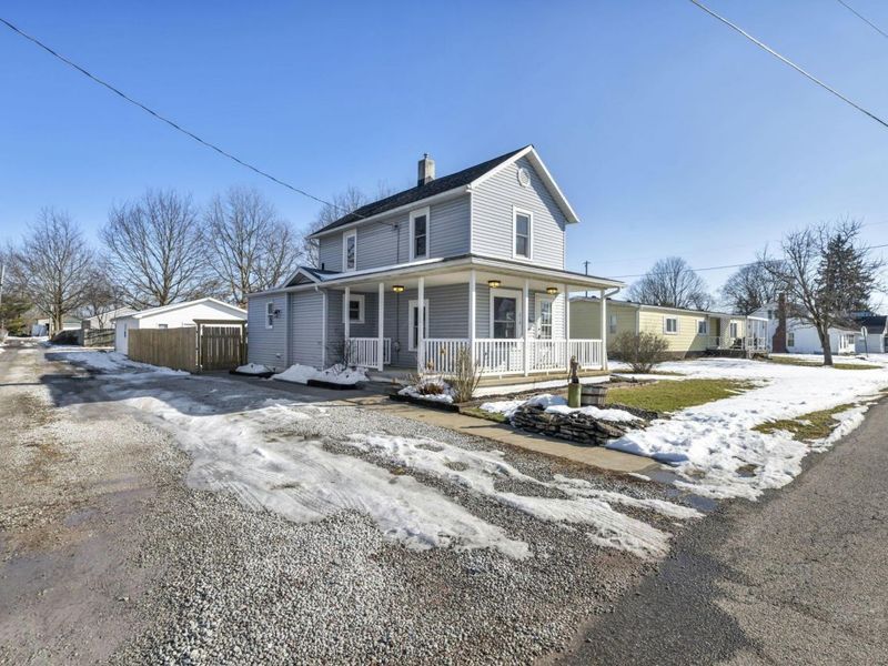 210 N 4th Street, Kirkersville, OH 43033 Photo 4