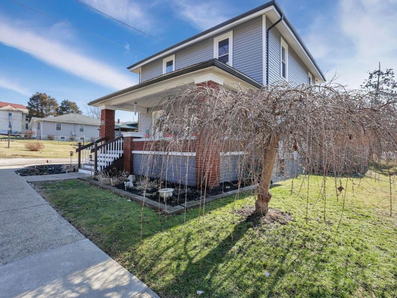 309 W Water Street, New Lexington, OH 43764 Photo 3