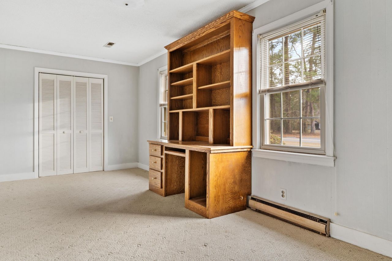 751 North Street Photo 16