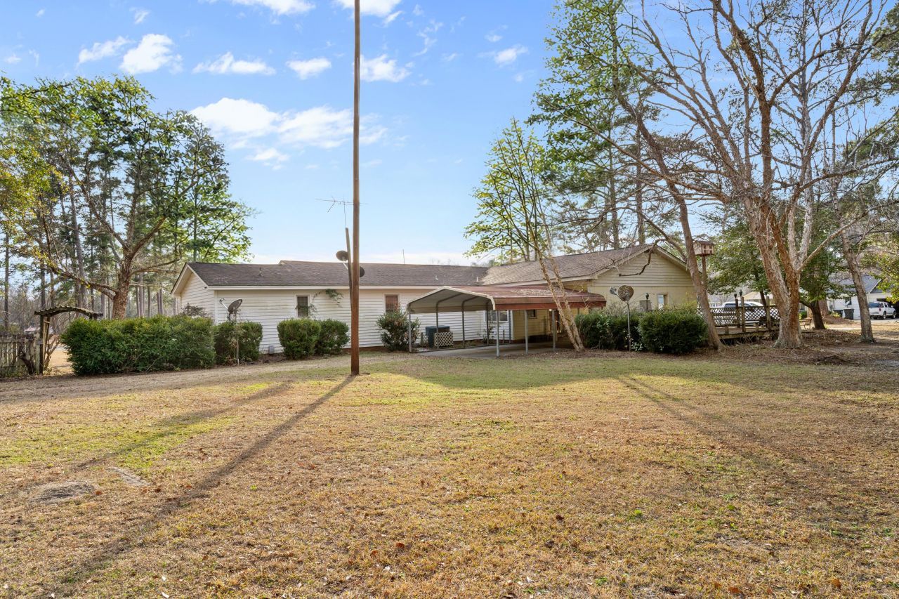 751 North Street Photo 3