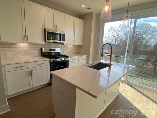 930 Callahan Street , Unit EQX1769, Charlotte, NC 28206