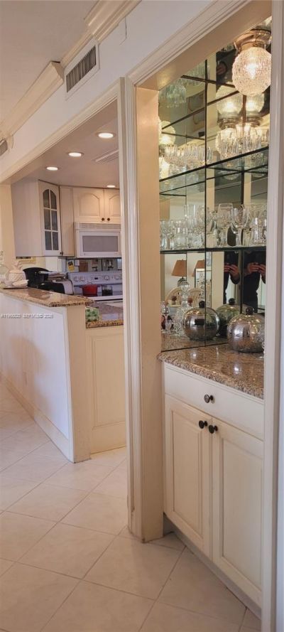 2505 S Ocean Blvd, Unit 312, Palm Beach, FL 33480 Photo