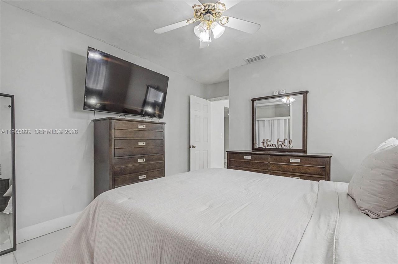 7520 Embassy Blvd, Miramar, FL 33023 Photo