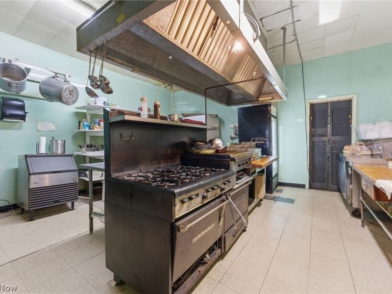 3013 Tuscarawas Street W, Canton, OH 44708 Photo 29