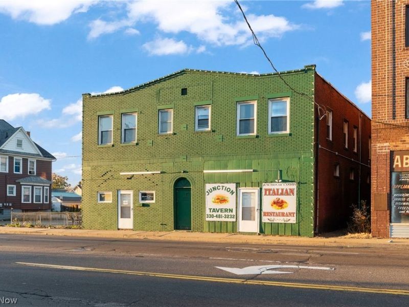 3013 Tuscarawas Street W, Canton, OH 44708 Photo 3