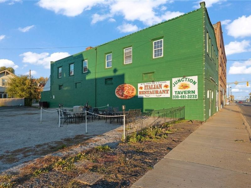 3013 Tuscarawas Street W, Canton, OH 44708 Photo 5