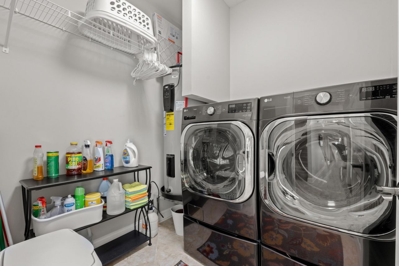 94 Oak Dr. S Photo 20