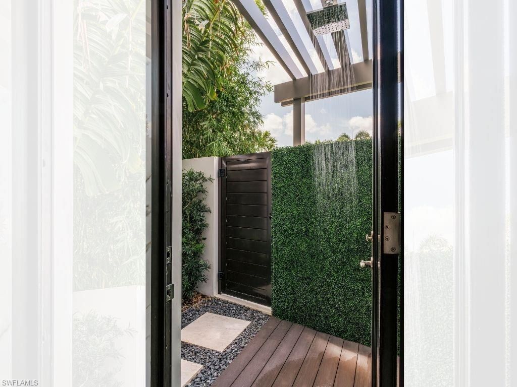 6199 Highcroft Dr, Naples, FL 34119 Photo