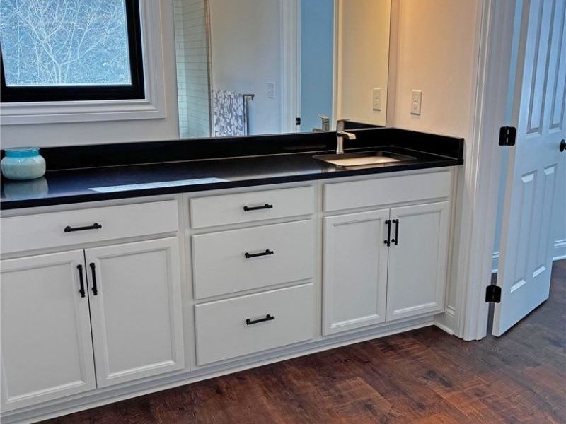 8860 Sharp Road, Olmsted Township, OH 44138 Photo 16