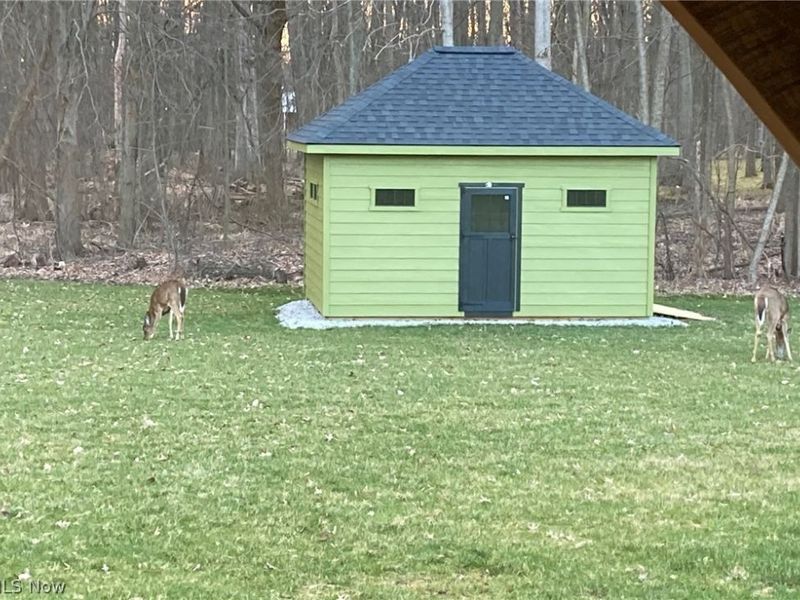 8860 Sharp Road, Olmsted Township, OH 44138 Photo 32