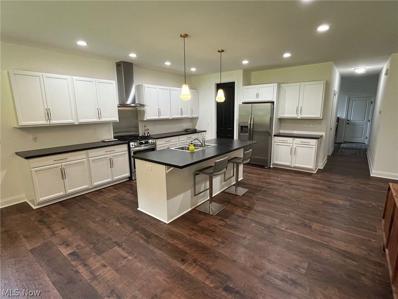 8860 Sharp Road, Olmsted Township, OH 44138 Photo 6