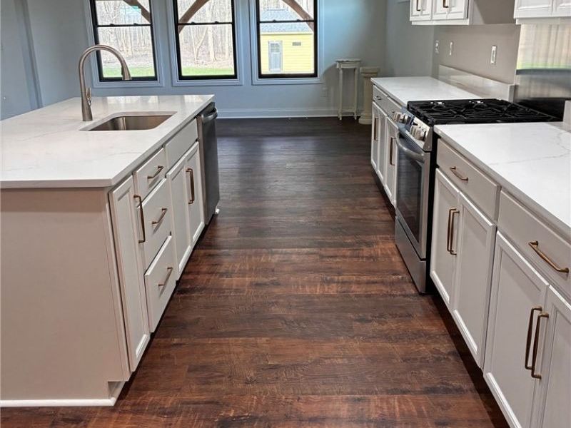 8860 Sharp Road, Olmsted Township, OH 44138 Photo 7