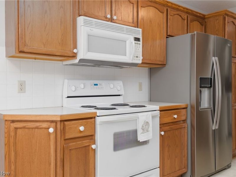 3278 Sumser Street NW, North Canton, OH 44720 Photo 16