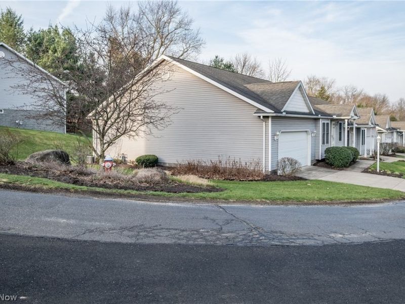 3278 Sumser Street NW, North Canton, OH 44720 Photo 6