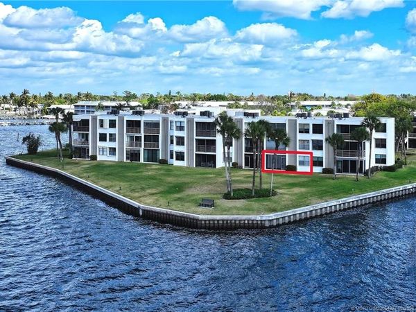 1950 SW Palm City Road, Unit 13102, Stuart, FL 34994