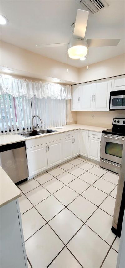 6991 NW 20th Ct , Margate, FL 33063 Photo