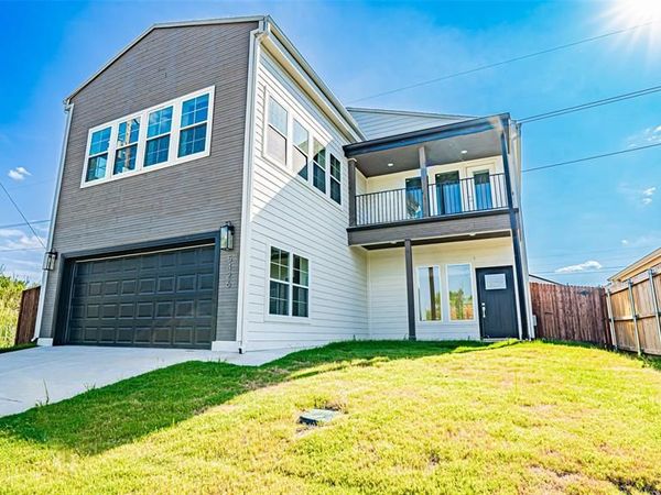 5426 Van Horn Drive, Granbury, TX 76048