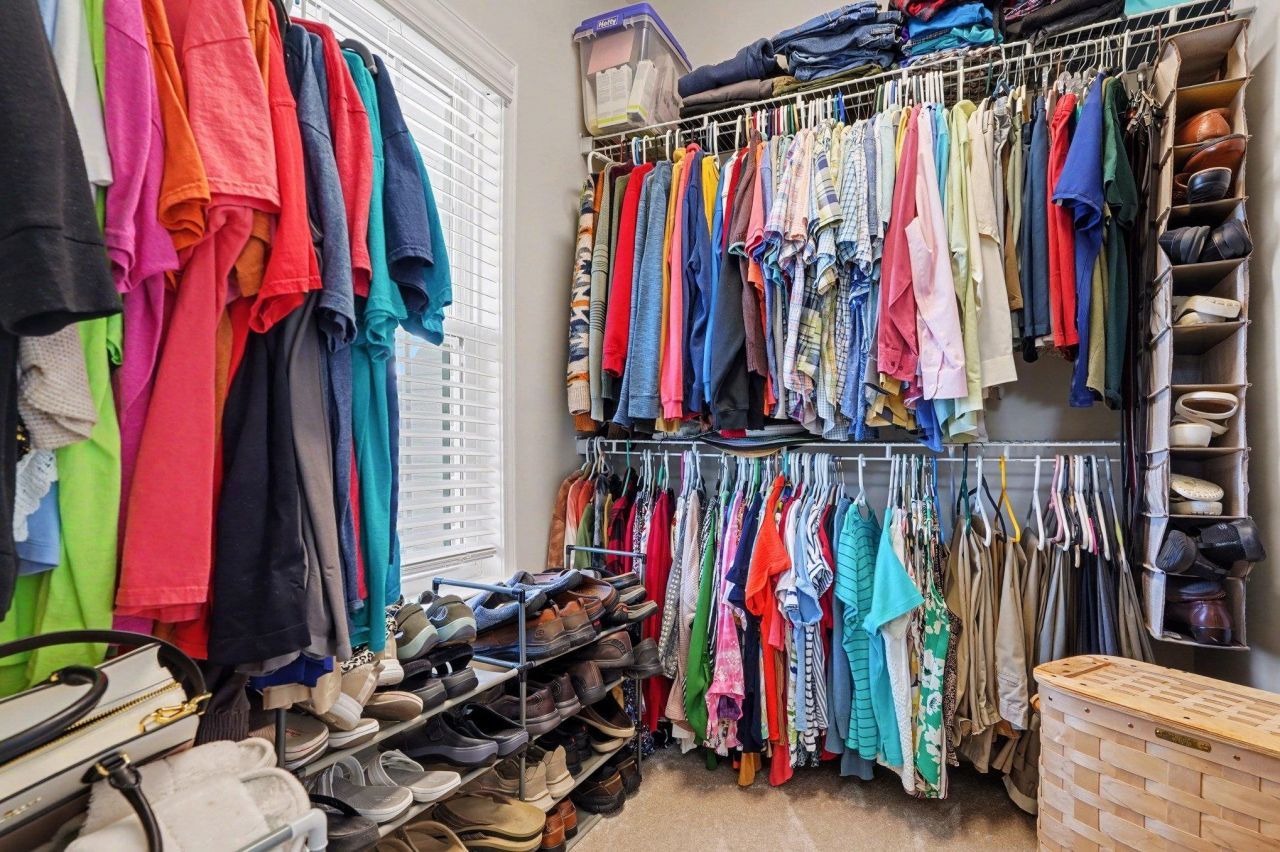 206 Oak Landing Dr. Photo 19