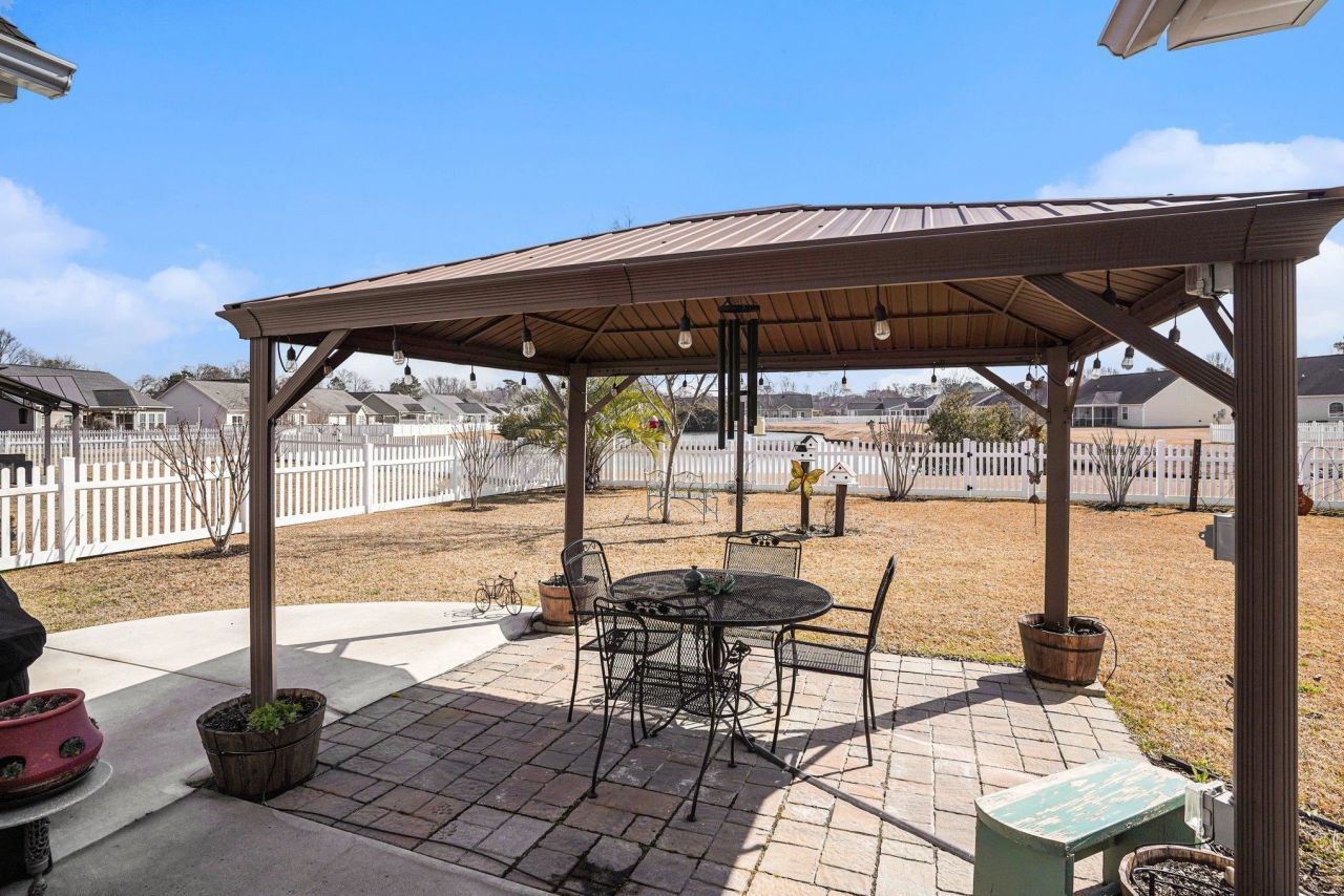 206 Oak Landing Dr. Photo 28