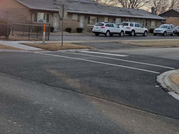 7901 Newland Avenue, Burbank, IL 60459