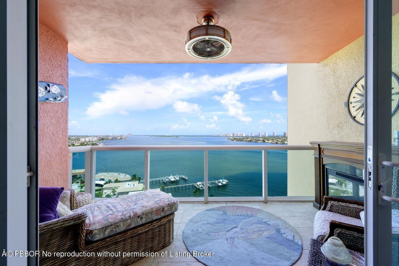 2650 Lake Shore Drive, Unit 1602, Riviera Beach, FL 33404 Photo