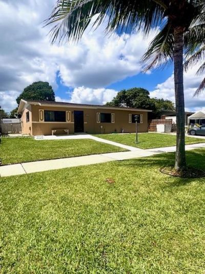 1481 SW 7th Ter, Deerfield Beach, FL 33441 Photo