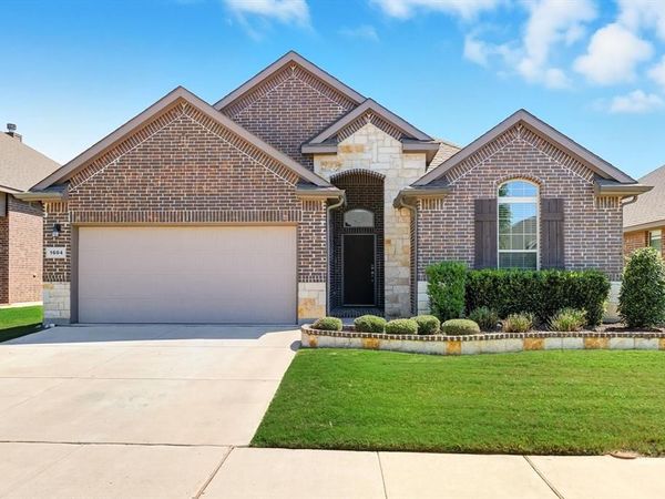 1604 Bunting Drive, Argyle, TX 76226