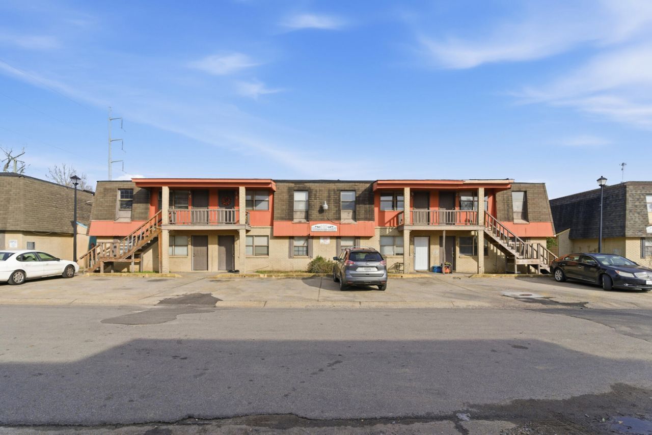 105 Hardwood Ct., Hattiesburg, MS 39401 Main Photo