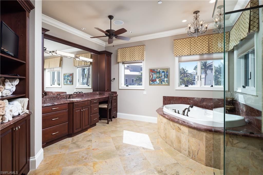 101 Jumento Cay Ln , Bonita Springs, FL 34134 Photo