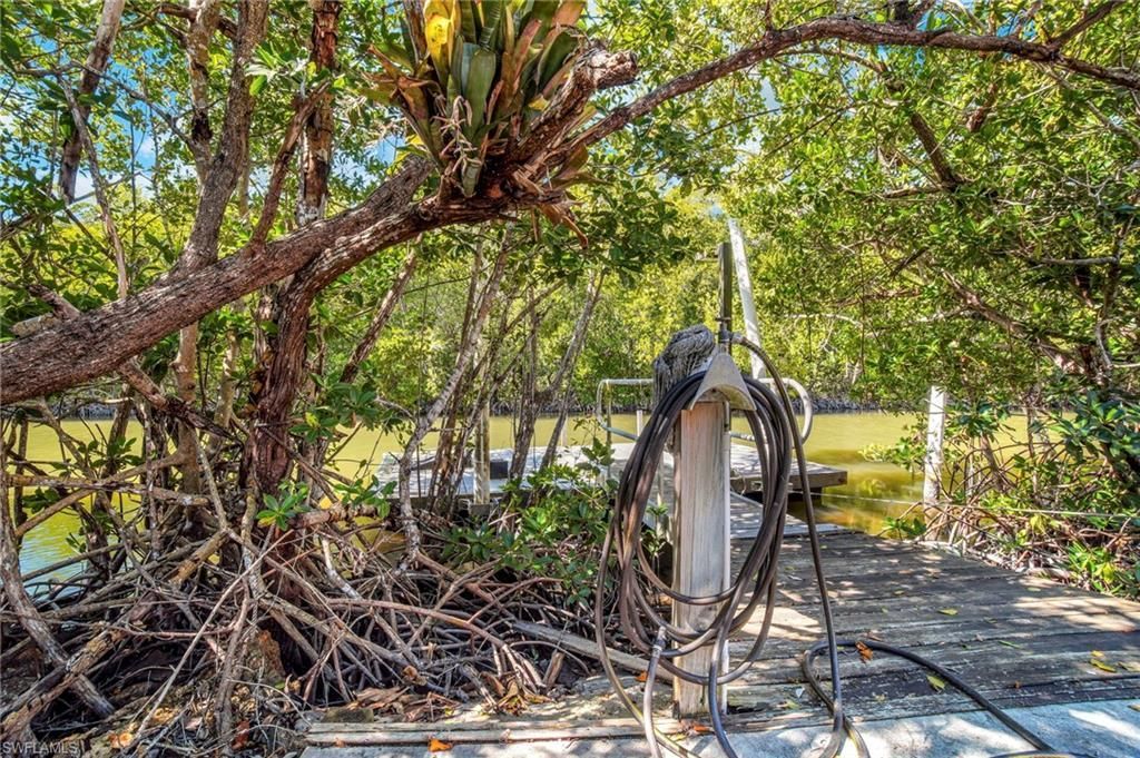 33 Plantation Dr, Everglades City, FL 34139 Photo