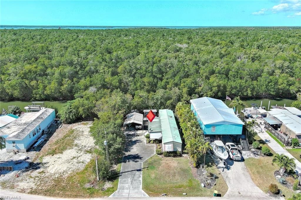 33 Plantation Dr, Everglades City, FL 34139 Photo