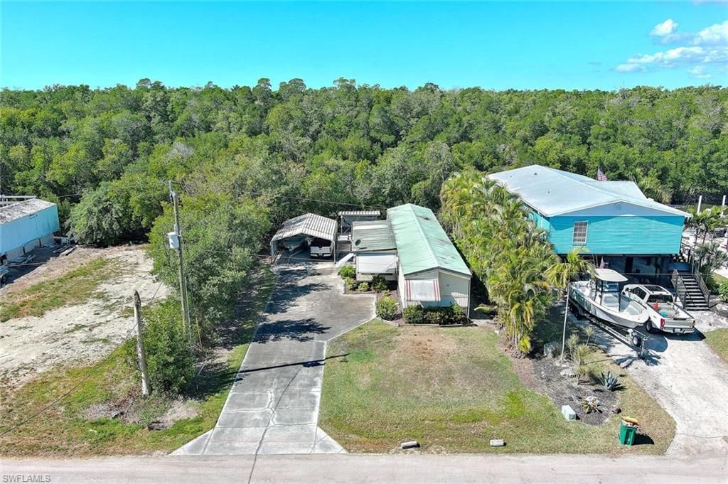 33 Plantation Dr, Everglades City, FL 34139 Photo